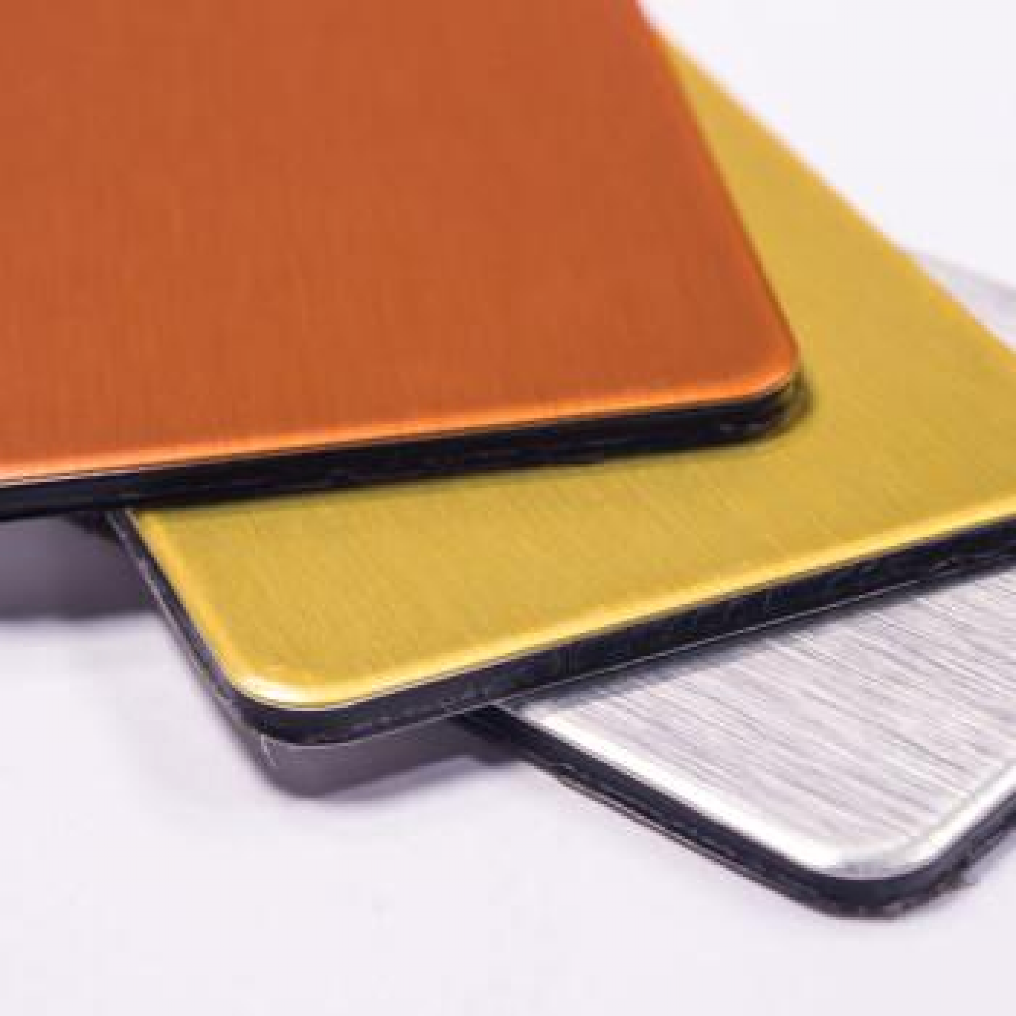 Aluminum Prints vs. Metal Prints What Is the Difference? Shiny