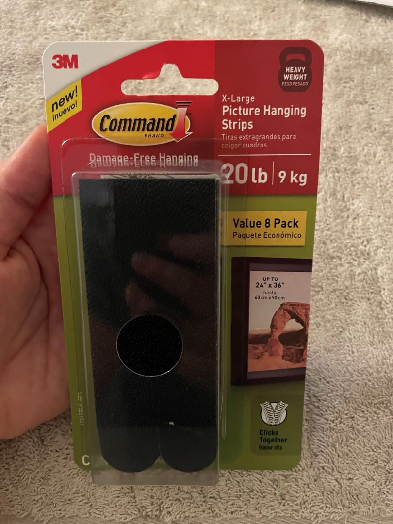 Damage-Free Picture Hanging Strips, Small, White, 4 Sets, Holds 4 lbs, No  Tools Required